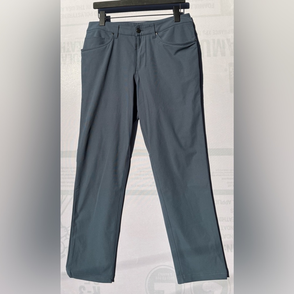 lululemon ABC Classic Pant Men Iron Blue IRBU 30” inseam 31” waist
